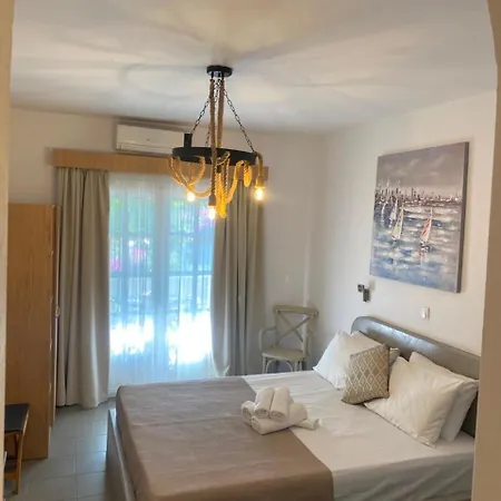 Astri Hotel