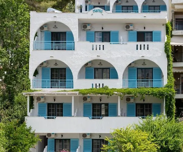 Astri * Neos Marmaras