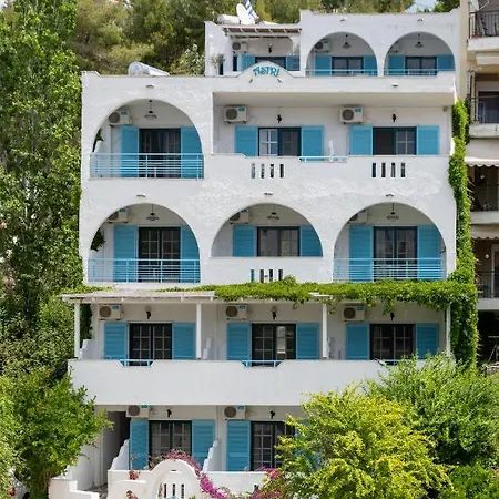 Astri * Νέος Μαρμαράς