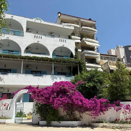 Astri Ξενοδοχείο *